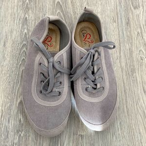 MIA Grey Sneakers- Size: 8